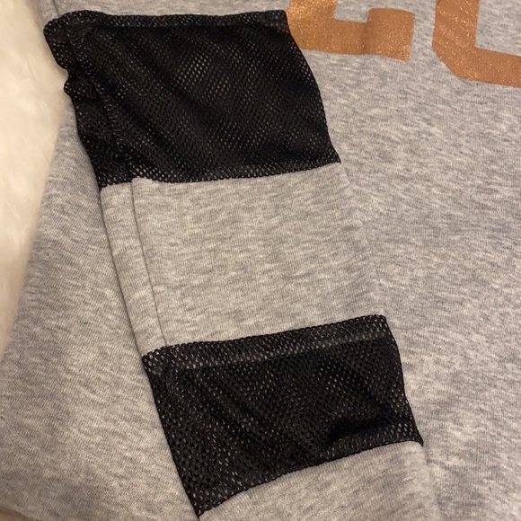 Stella tweed gold rose love  sweater - Picture 5 of 9